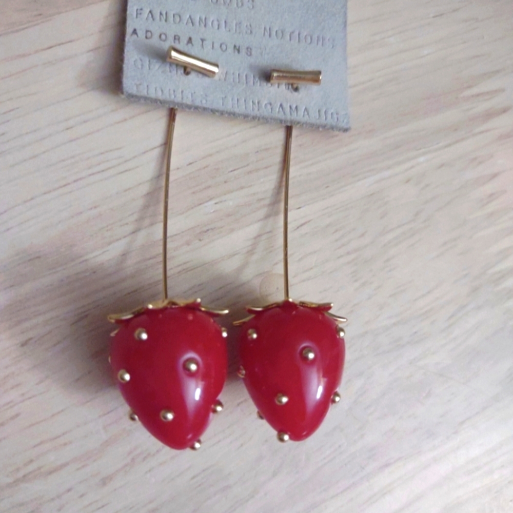 Anthropologie Y2k Strawberry Gem Gold Long Hanging Earrings Bling